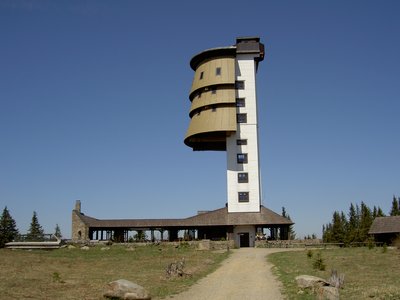 EA Апартаменты Na Filipce (На Филипце) - окрестности отеля - гора Polednik (Меридиан), смотровая башня
